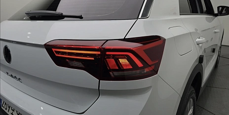 Volkswagen T-Roc, 2021г., полный привод, робот