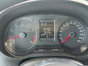 Volkswagen Polo, 2019г., передний привод, механика