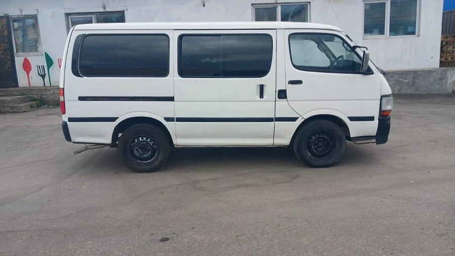 Toyota HiAce, 2003г.