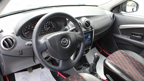 Nissan Almera, 2018г., передний привод, механика
