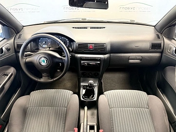 Skoda Octavia, 2008г., передний привод, механика