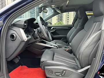 Audi A3, 2023г., передний привод, робот