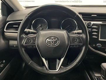Toyota Camry, 2018г., передний привод, автомат