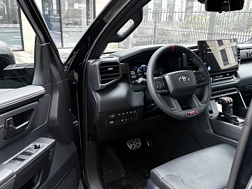 Toyota Sequoia, 2026г., полный привод, автомат