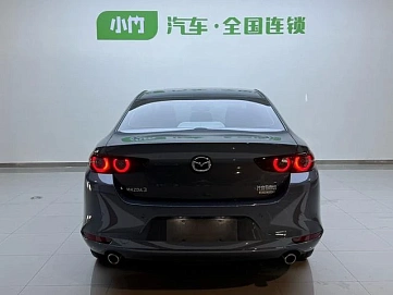 Mazda 3, 2022г., передний привод, автомат