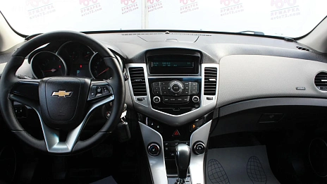 Chevrolet Cruze, 2012г., передний привод, механика