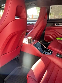 Porsche Panamera, 2018г., полный привод, робот