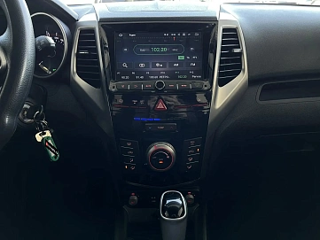 SsangYong Tivoli, 2016г., передний привод, автомат
