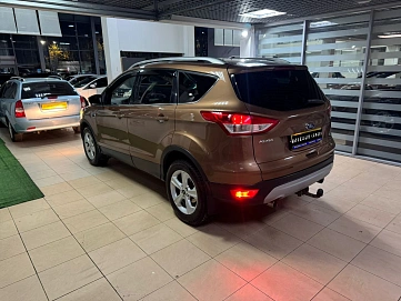 Ford Kuga, 2013г., полный привод, автомат