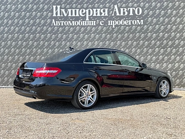 Mercedes-Benz E-Класс, 2011г., задний привод, автомат