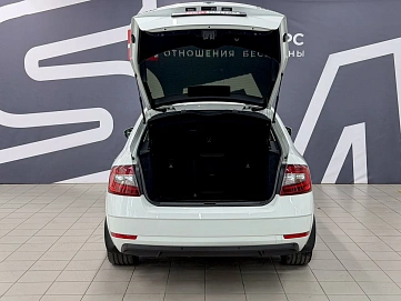 Skoda Octavia, 2017г., передний привод, робот