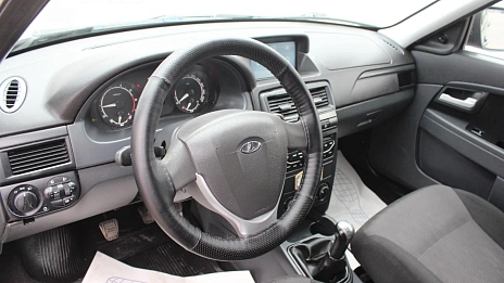 Lada (ВАЗ) Priora, 2017г., передний привод, механика