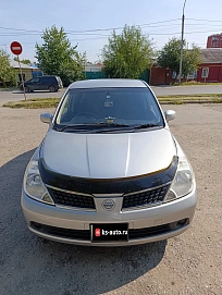 Nissan Tiida, 2005г., полный привод, автомат