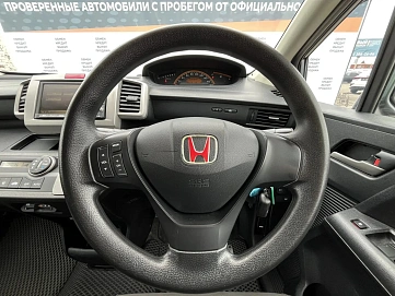 Honda Freed, 2010г., передний привод, вариатор