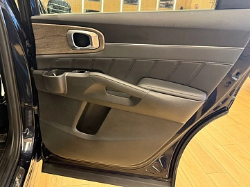 Kia Sorento, 2021г., полный привод, робот