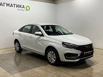 Lada (ВАЗ) Vesta, 2023г, передний привод, механика