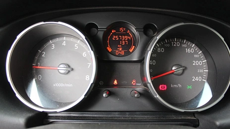 Nissan Qashqai, 2008г., передний привод, механика