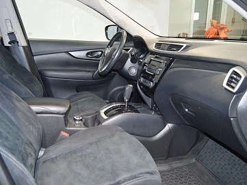 Nissan X-Trail, 2016г., полный привод, вариатор