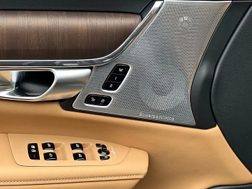 Volvo V90 Cross Country, 2024г., полный привод, автомат
