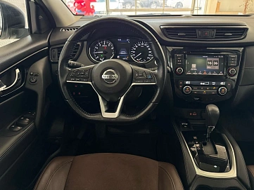Nissan Qashqai, 2021г., полный привод, вариатор