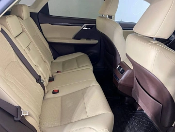 Lexus RX, 2019г., полный привод, автомат