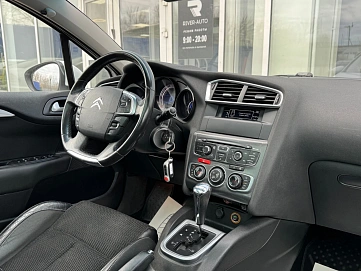 Citroen C4, 2012г, передний привод, автомат
