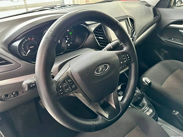 Lada (ВАЗ) Vesta, 2017г., передний привод, механика