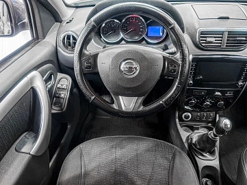Nissan Terrano, 2018г., полный привод, механика
