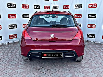 Peugeot 308, 2008г., передний привод, автомат