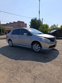 Nissan Tiida, 2005г., полный привод, автомат