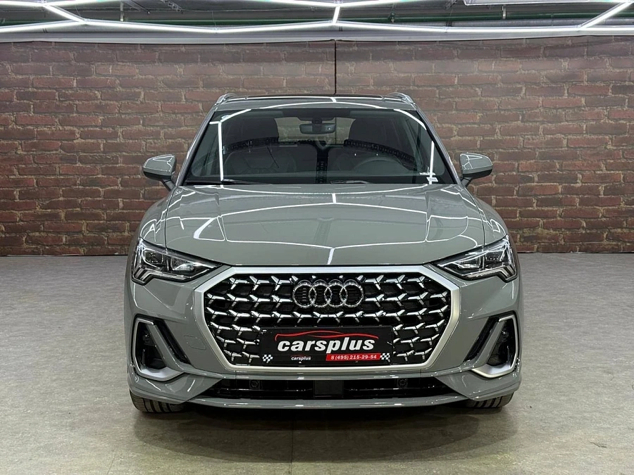 Audi Q3, 2025г., передний привод, робот