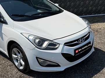 Hyundai i40, 2013г., передний привод, автомат