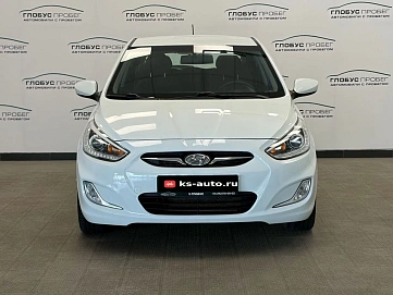 Hyundai Solaris, 2013г., передний привод, автомат