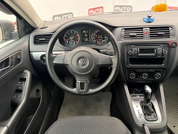 Volkswagen Jetta, 2012г., передний привод, автомат