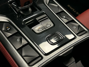 FAW Bestune T77, 2022г., передний привод, робот