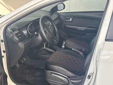 Kia Rio, 2012г., передний привод, механика