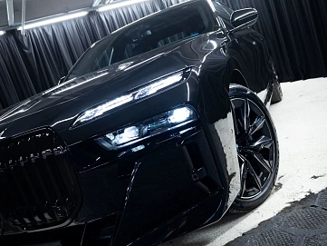 BMW 7 серии, 2023г., полный привод, автомат