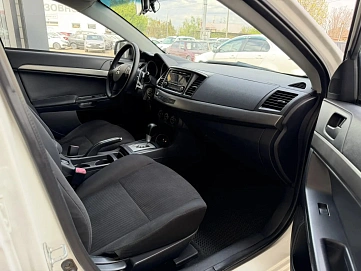 Mitsubishi Lancer, 2014г., передний привод, автомат