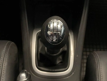 Renault Megane, 2010г., передний привод, механика