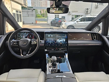 GAC M8, 2024г., передний привод, автомат