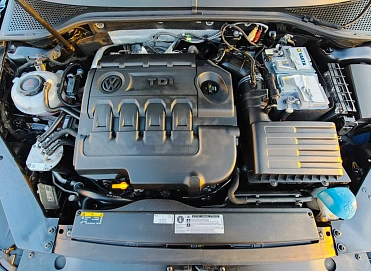 Volkswagen Passat, 2019г., полный привод, робот