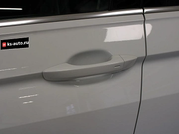 Volkswagen Tiguan, 2019г., полный привод, автомат