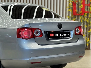 Volkswagen Jetta, 2008г., передний привод, автомат