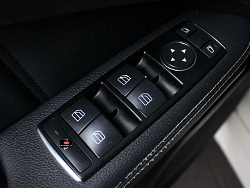 Mercedes-Benz E-Класс, 2011г., задний привод, автомат