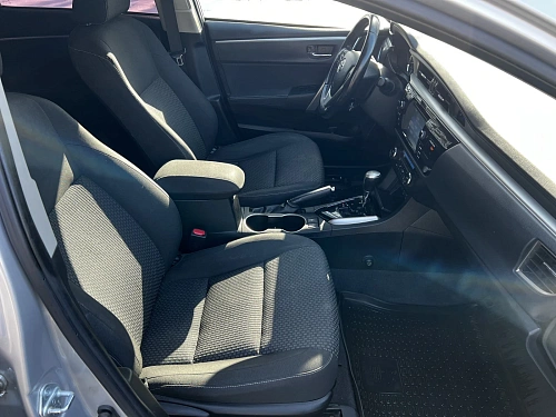 Toyota Corolla, 2013г, передний привод, вариатор