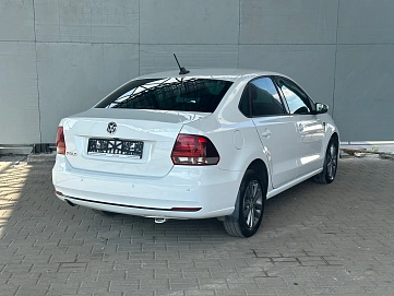 Volkswagen Polo, 2019г., передний привод, механика