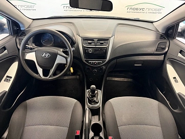 Hyundai Solaris, 2013г., передний привод, механика