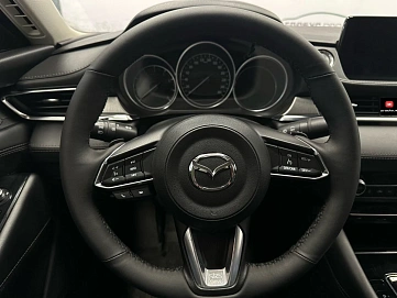 Mazda 6, 2019г., передний привод, автомат