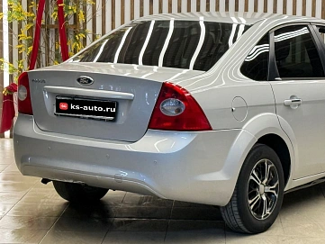 Ford Focus, 2010г., передний привод, механика