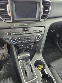 Kia Sportage, 2017г., передний привод, автомат